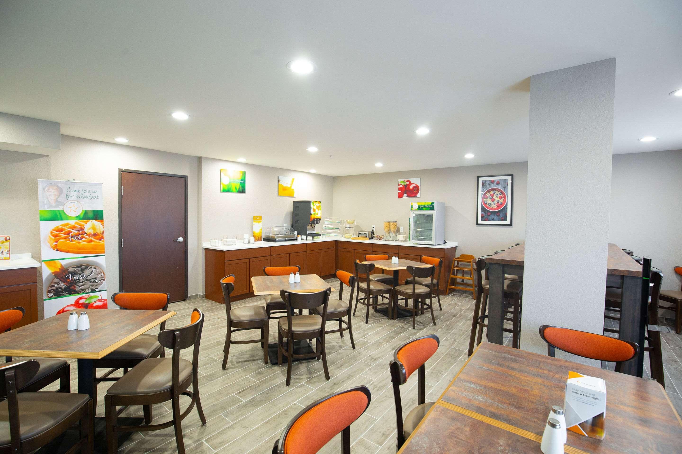 Quality Inn & Suites Hammond Near I-8090 Buitenkant foto