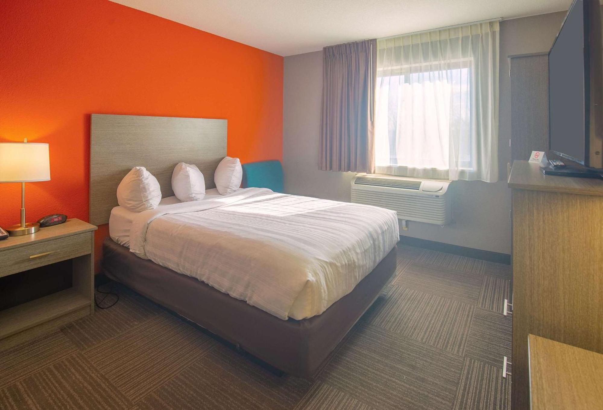 Quality Inn & Suites Hammond Near I-8090 Buitenkant foto