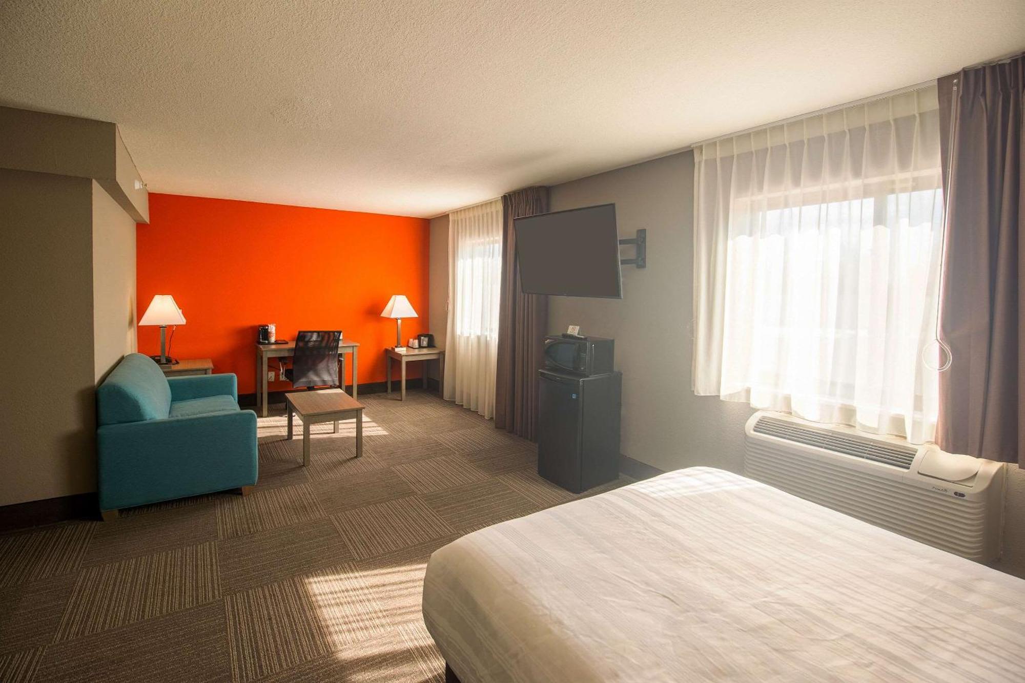 Quality Inn & Suites Hammond Near I-8090 Buitenkant foto